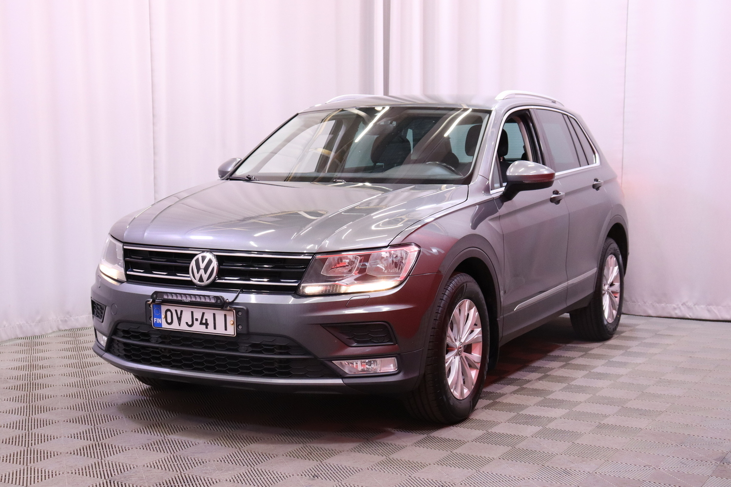 Volkswagen Tiguan vaihtoauto