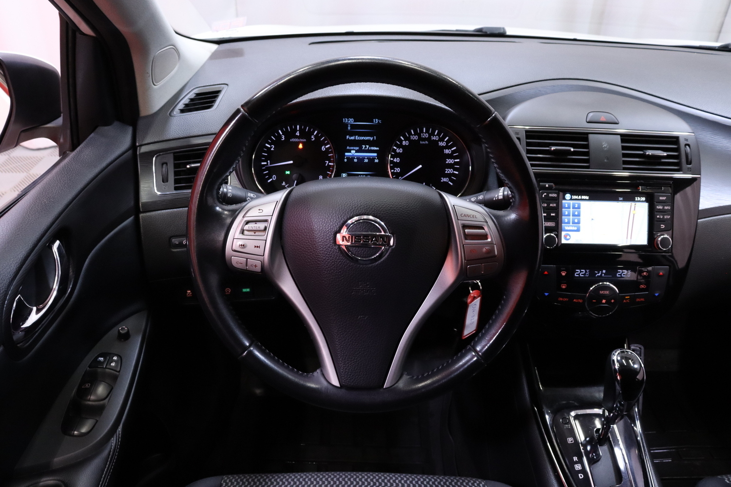 Nissan Pulsar vaihtoauto