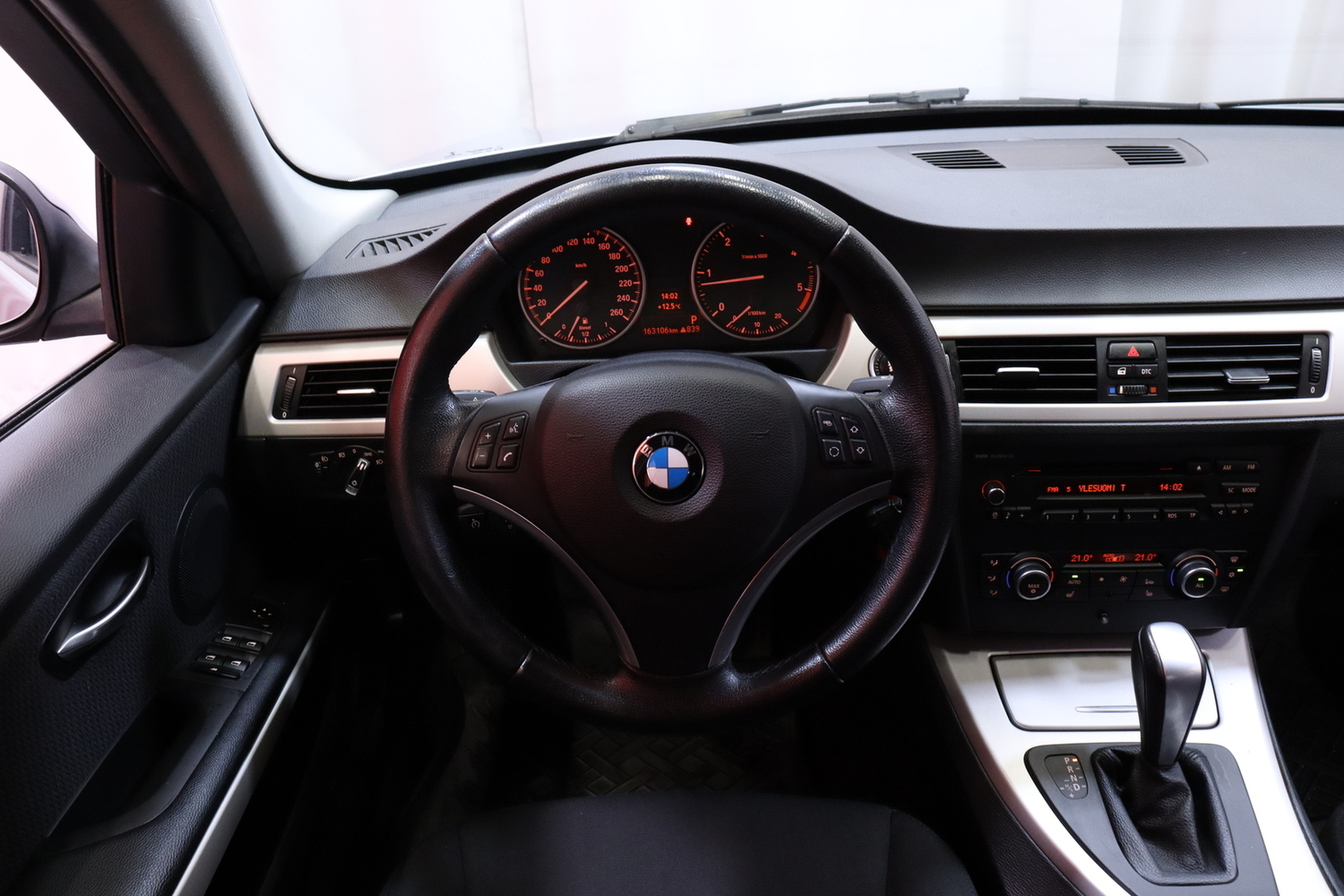 BMW 318 vaihtoauto