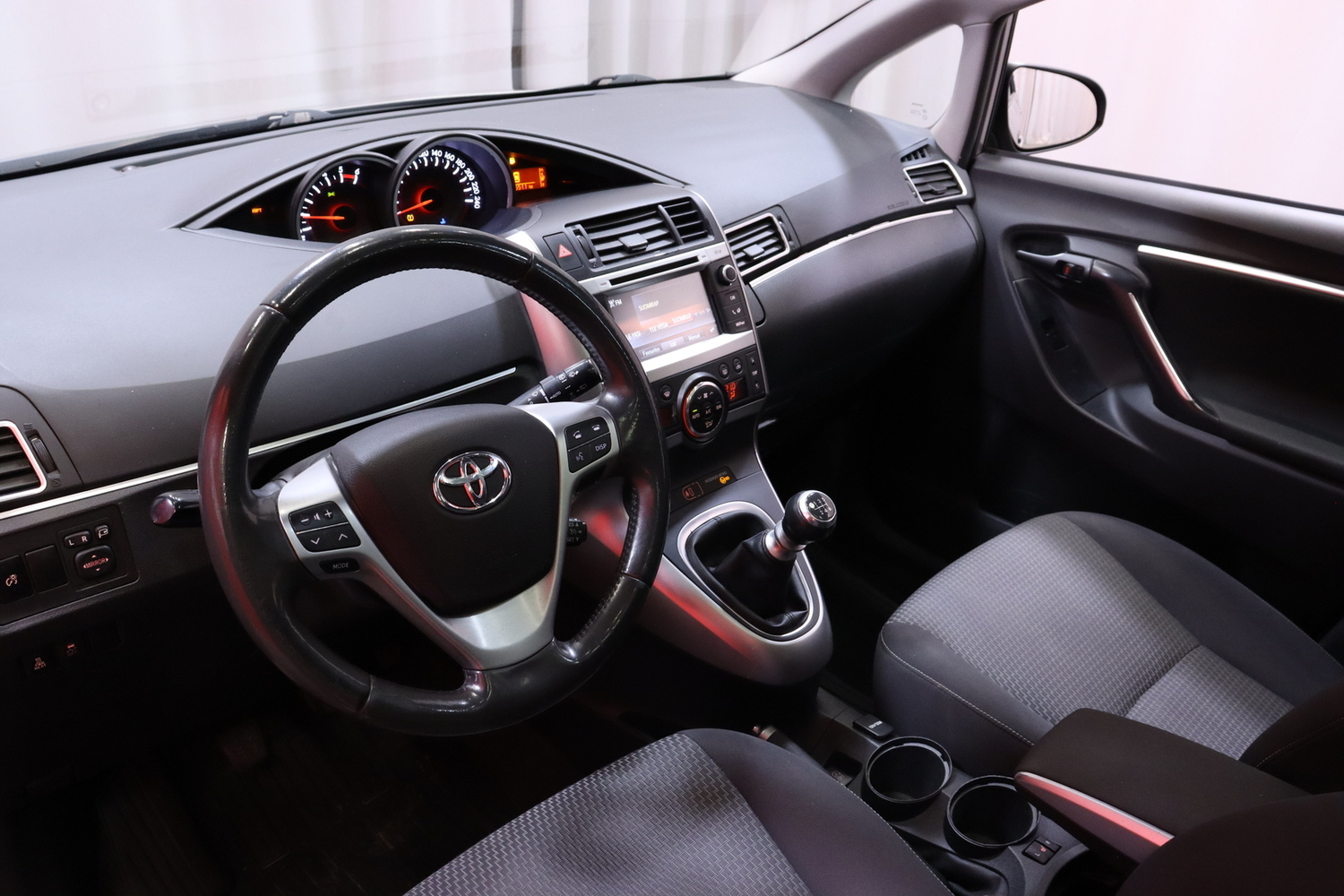 Toyota Verso vaihtoauto