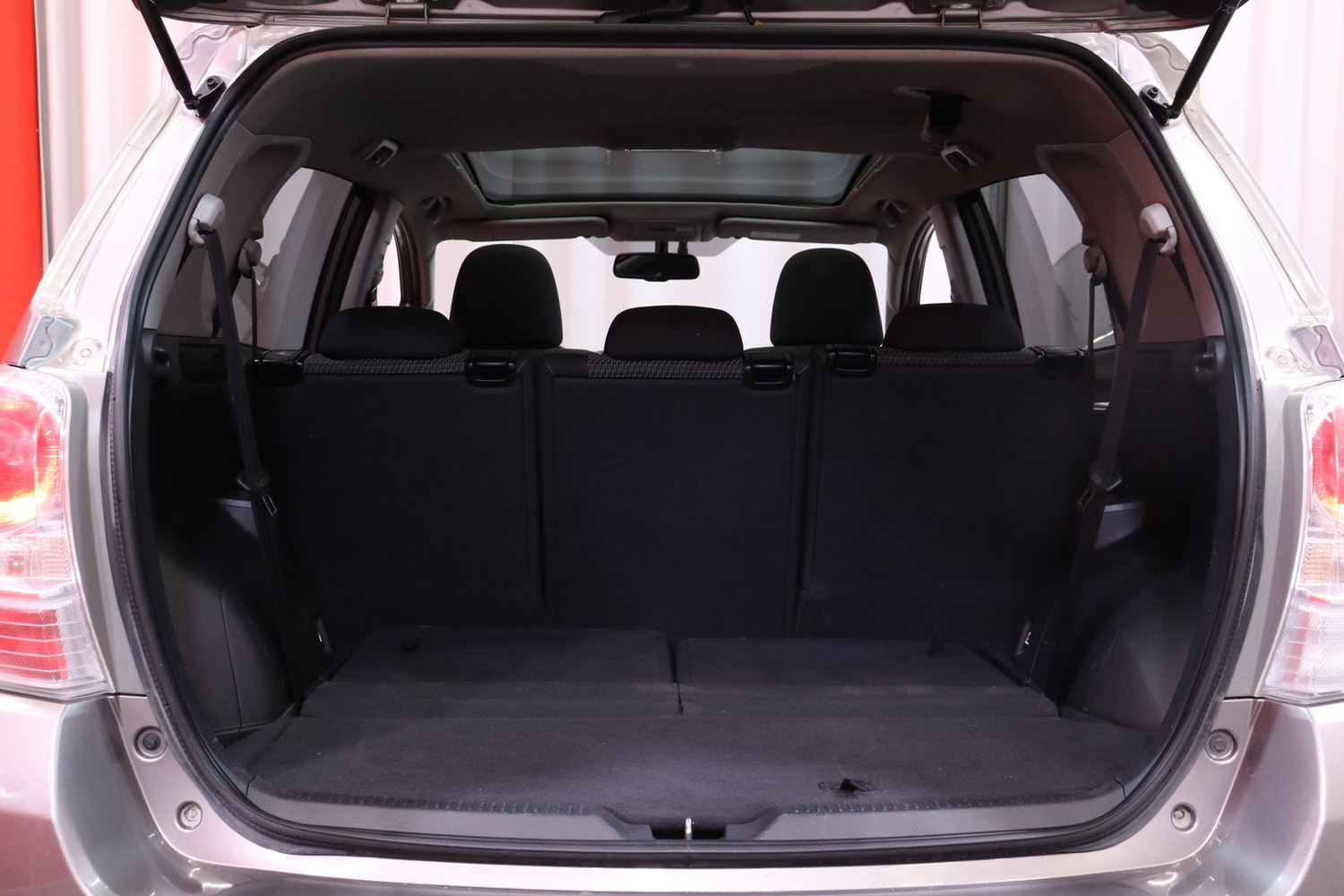 Toyota Verso vaihtoauto