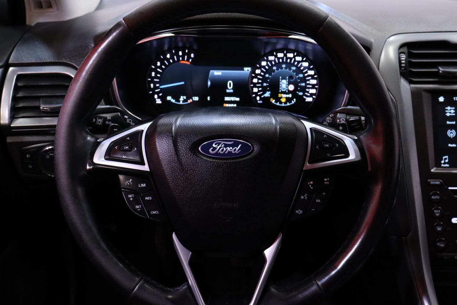 Ford Mondeo vaihtoauto