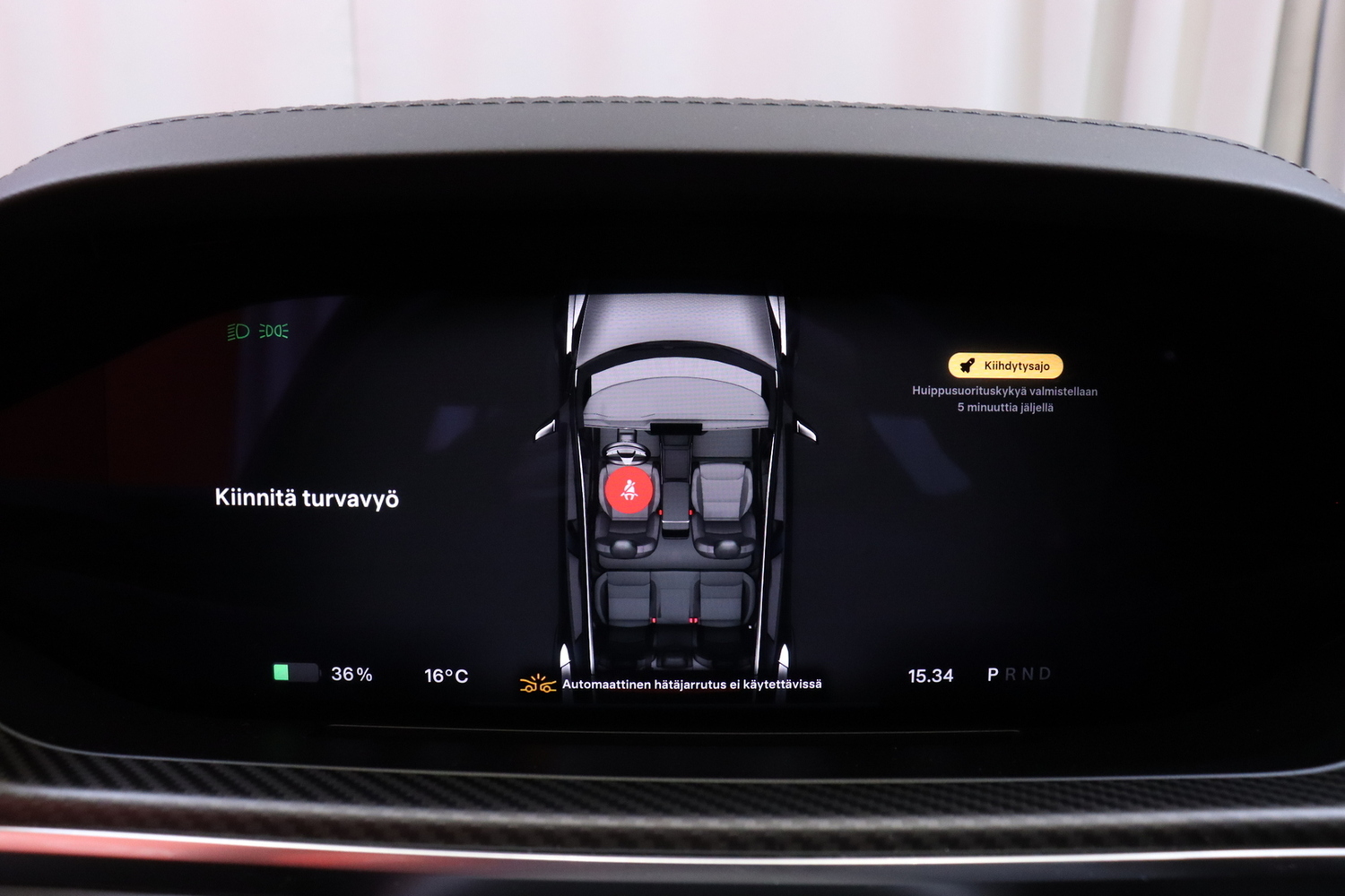 Tesla Model S vaihtoauto