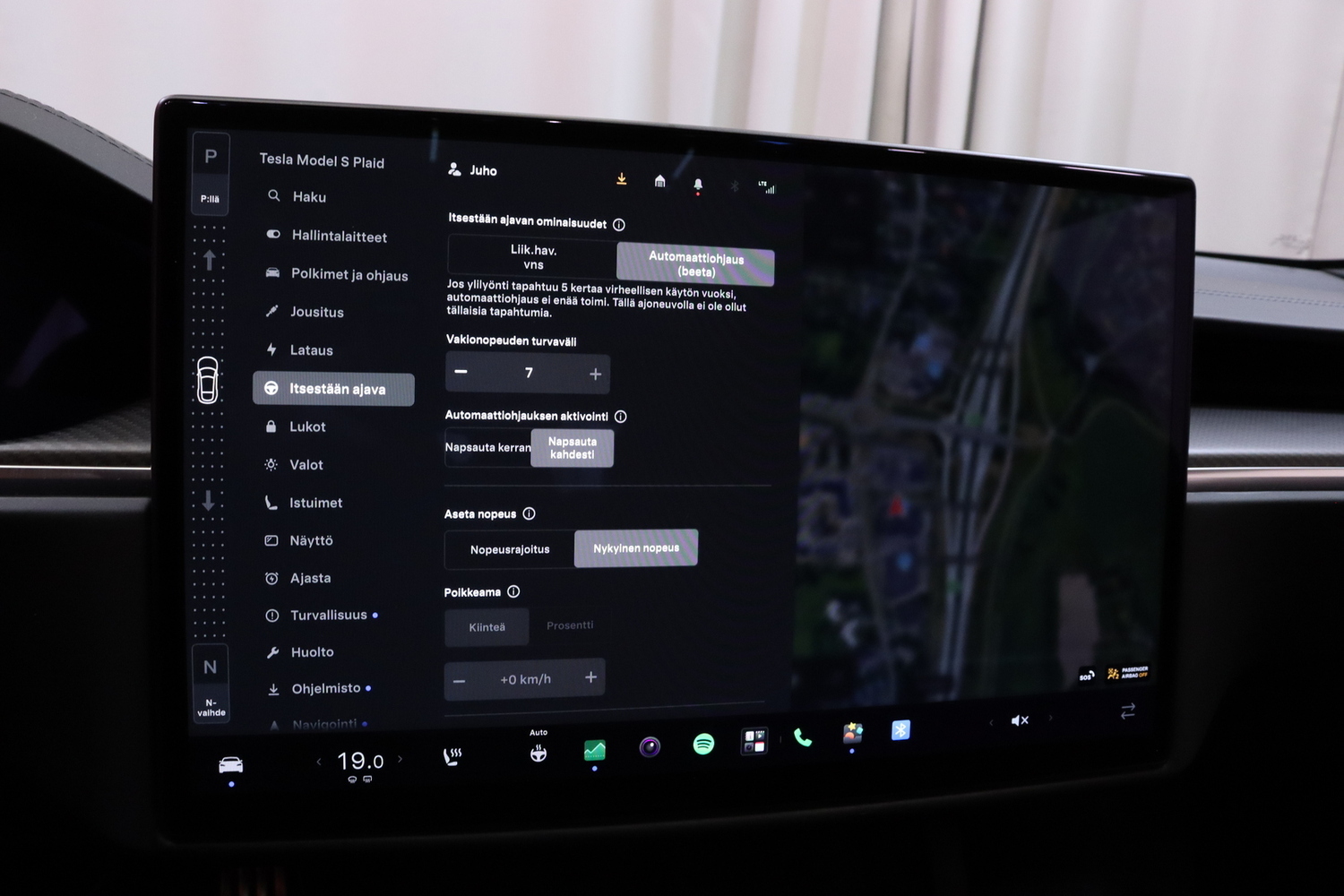 Tesla Model S vaihtoauto