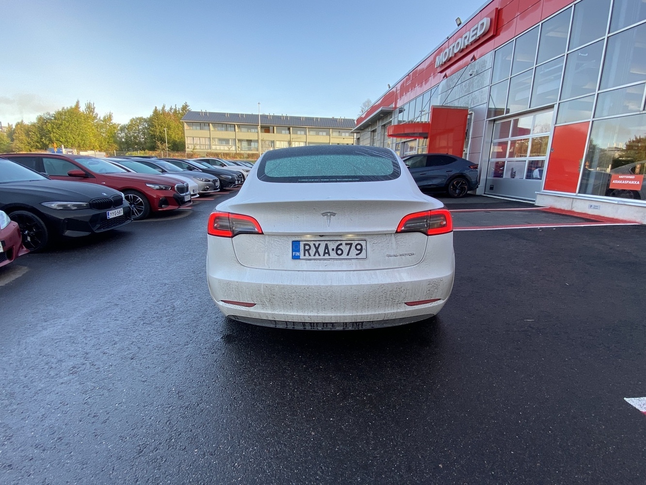 Tesla Model 3 vaihtoauto