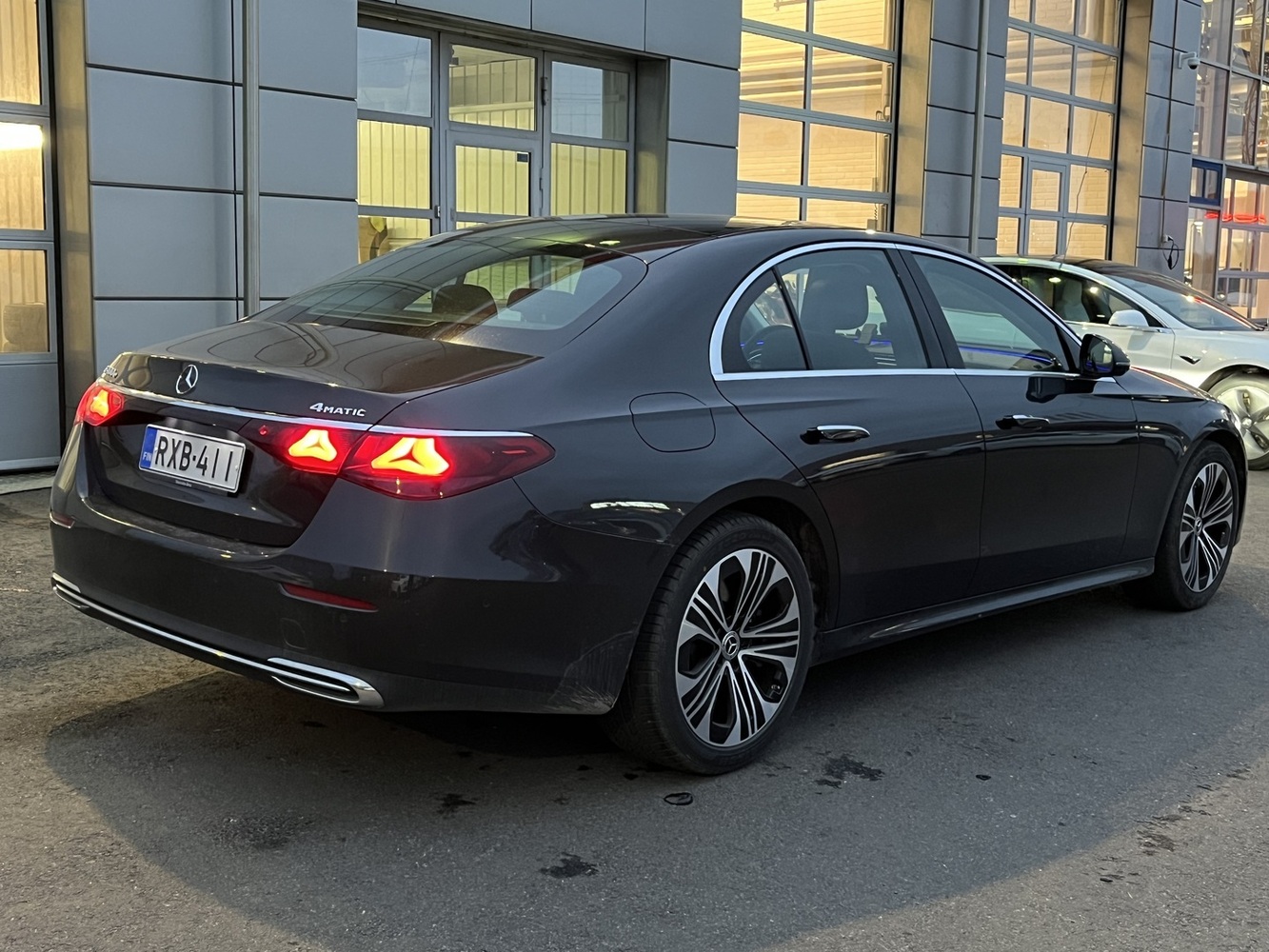 Mercedes-Benz E vaihtoauto