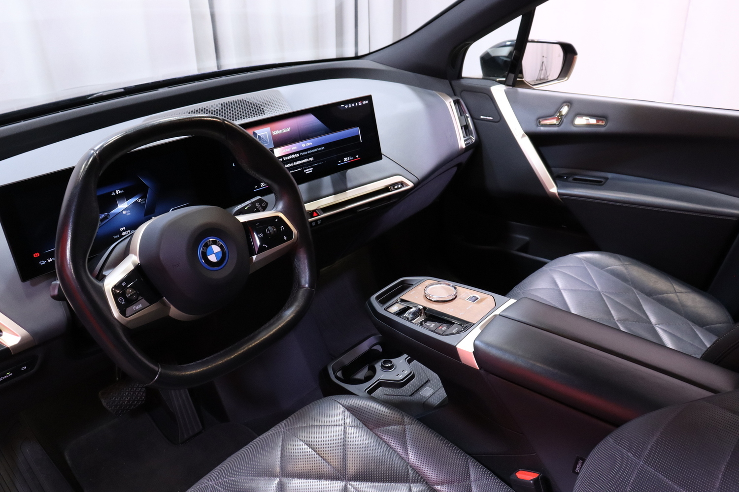 BMW iX vaihtoauto