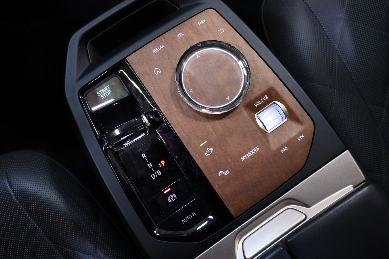 BMW iX vaihtoauto