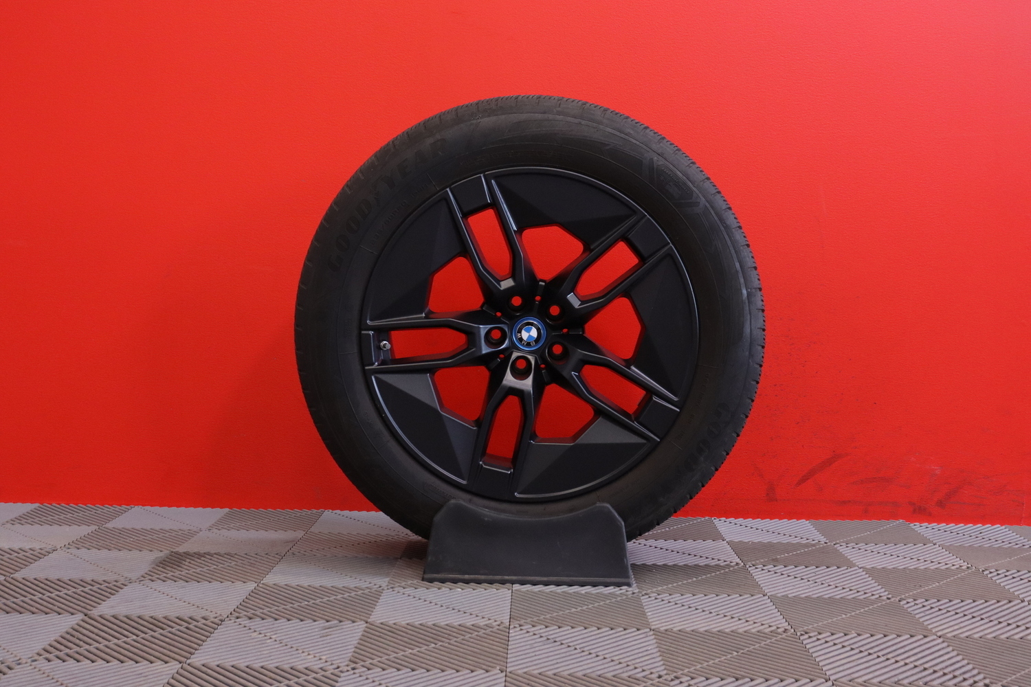 BMW iX vaihtoauto