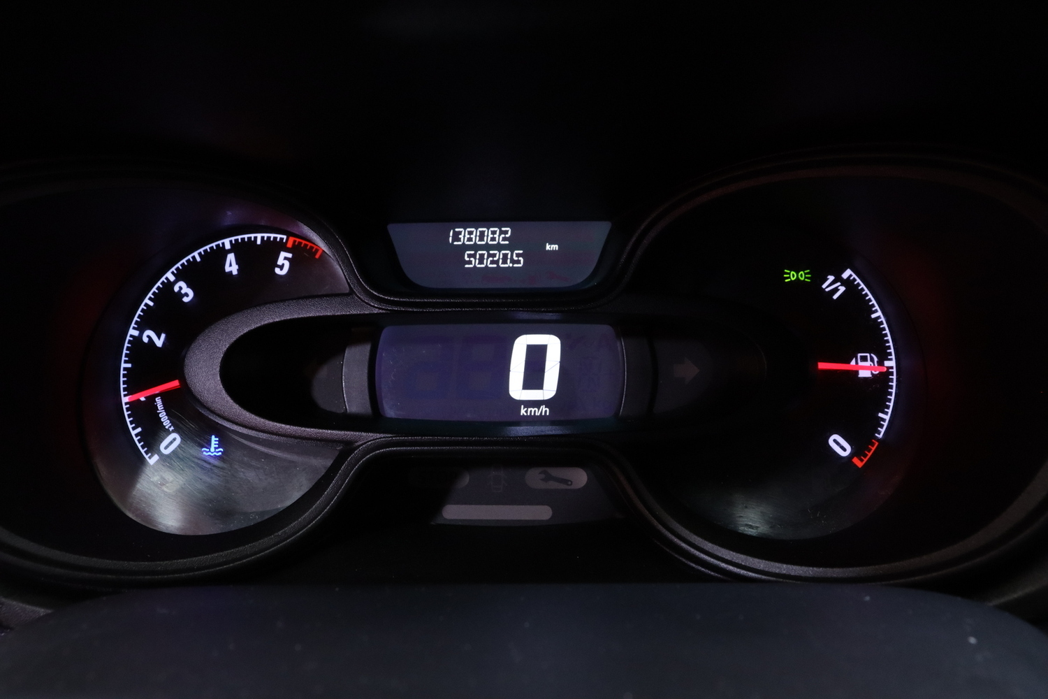 Opel Vivaro vaihtoauto