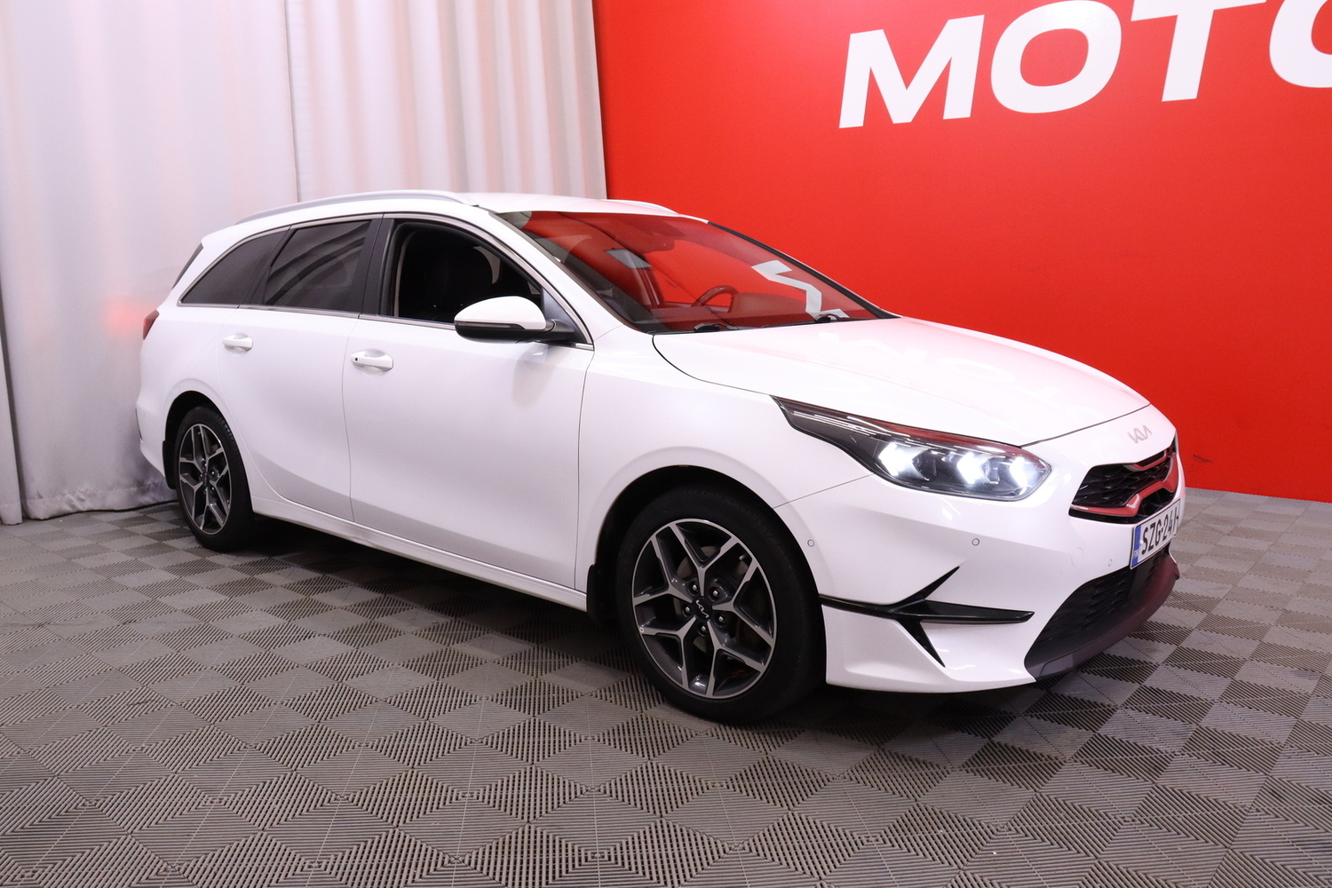 Kia Ceed vaihtoauto