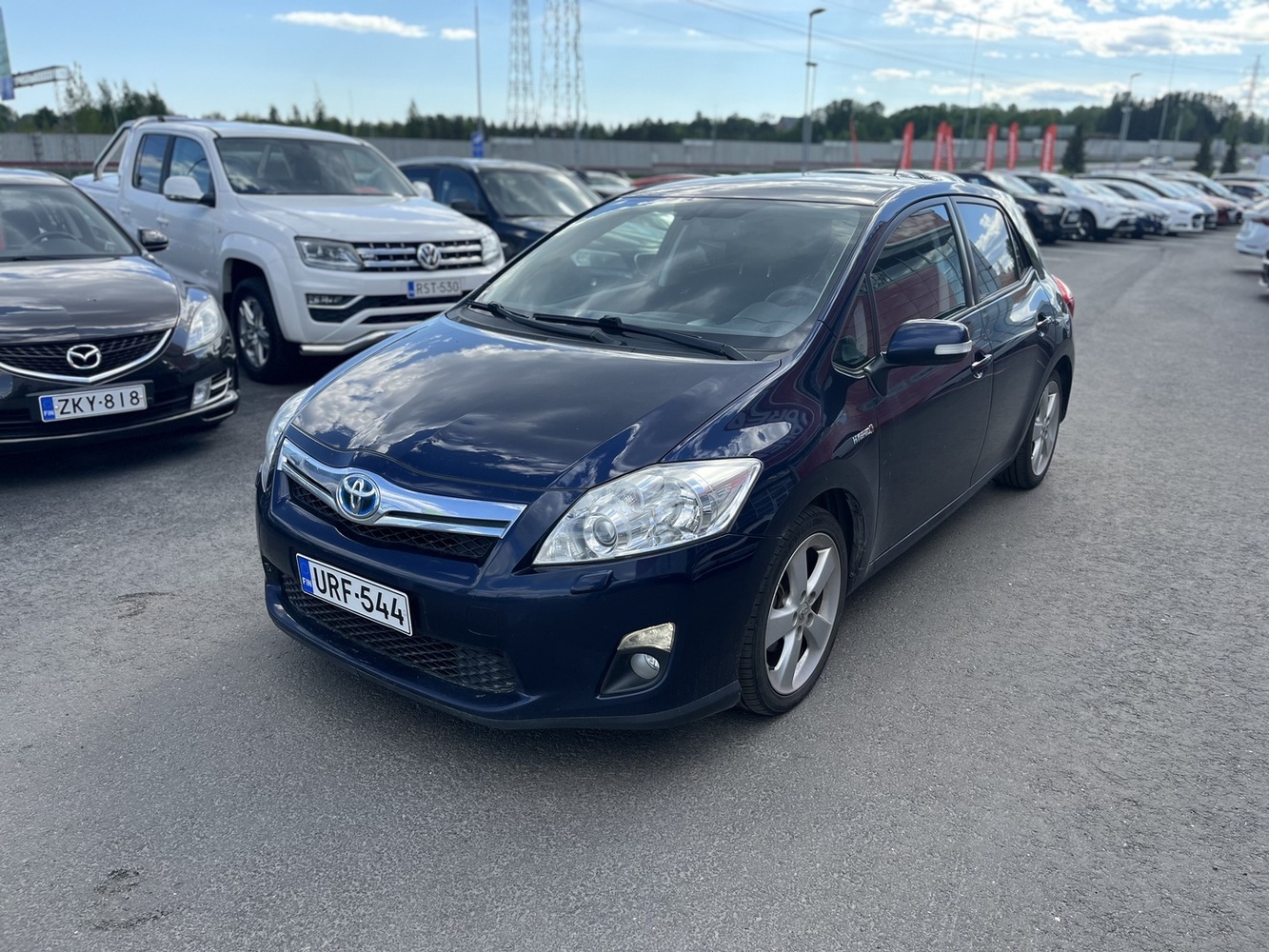 Toyota Auris vaihtoauto