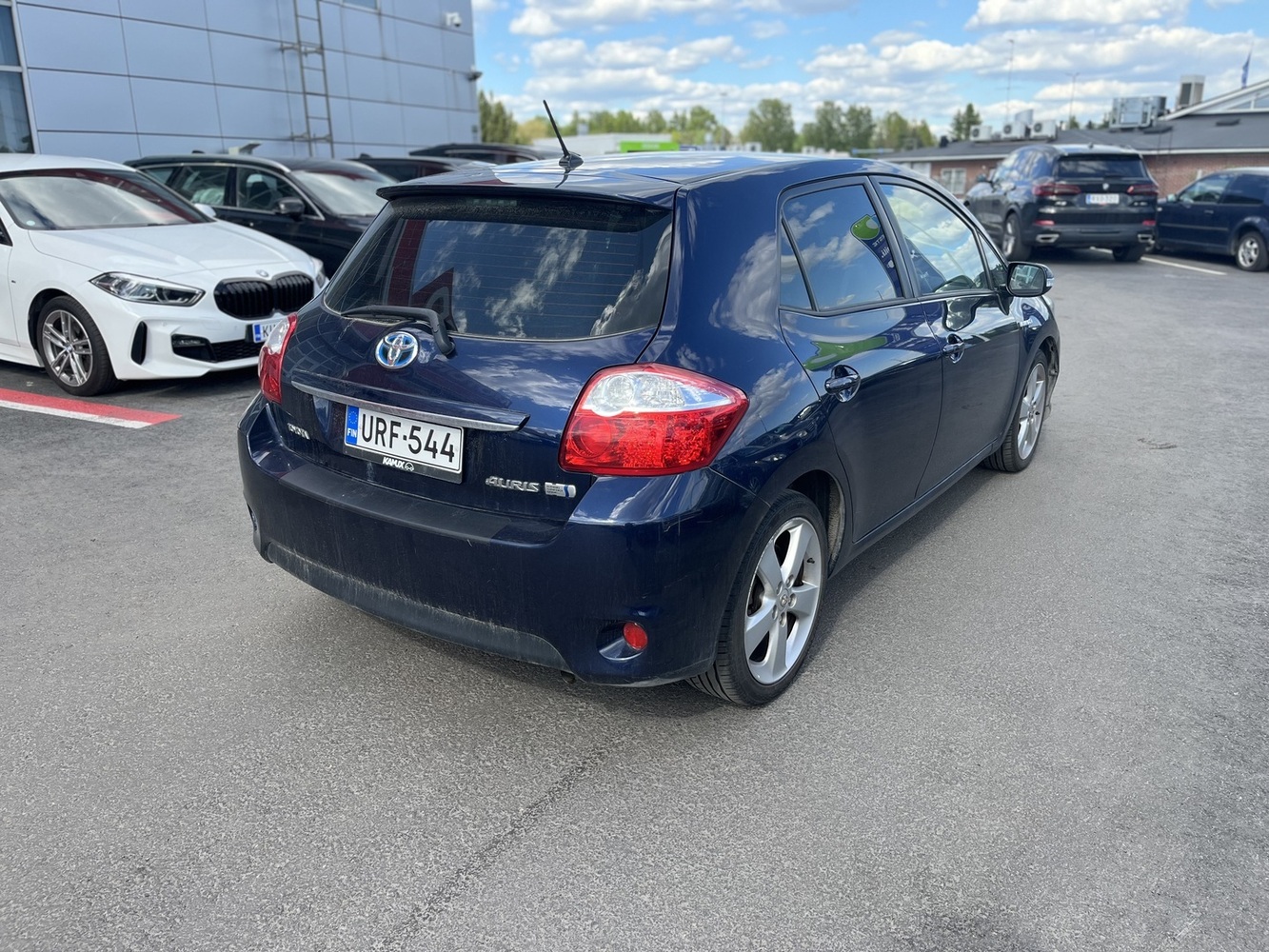 Toyota Auris vaihtoauto