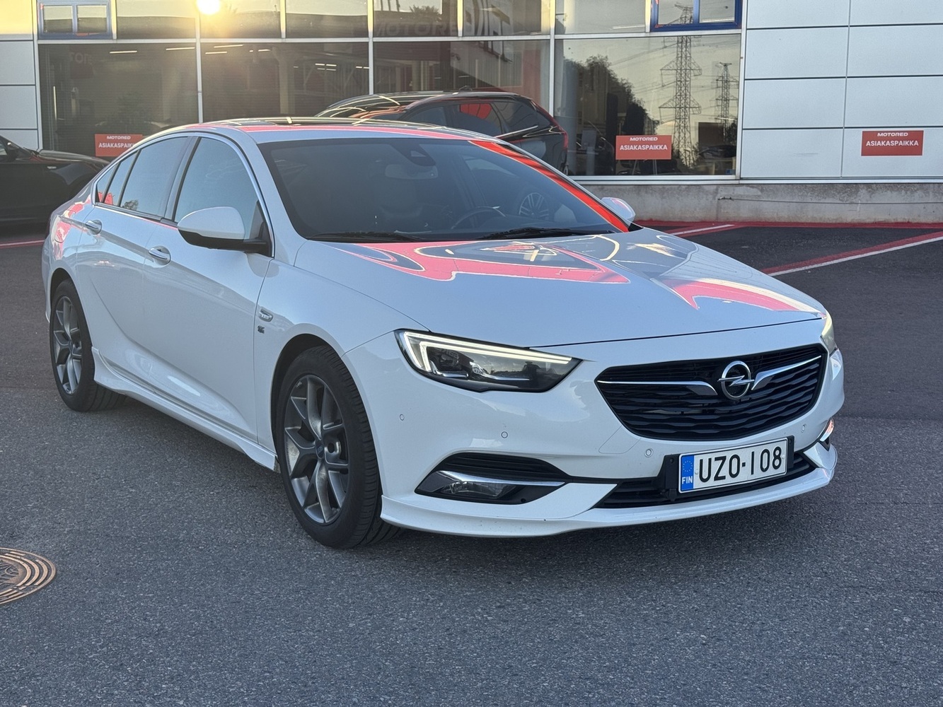 Opel Insignia vaihtoauto