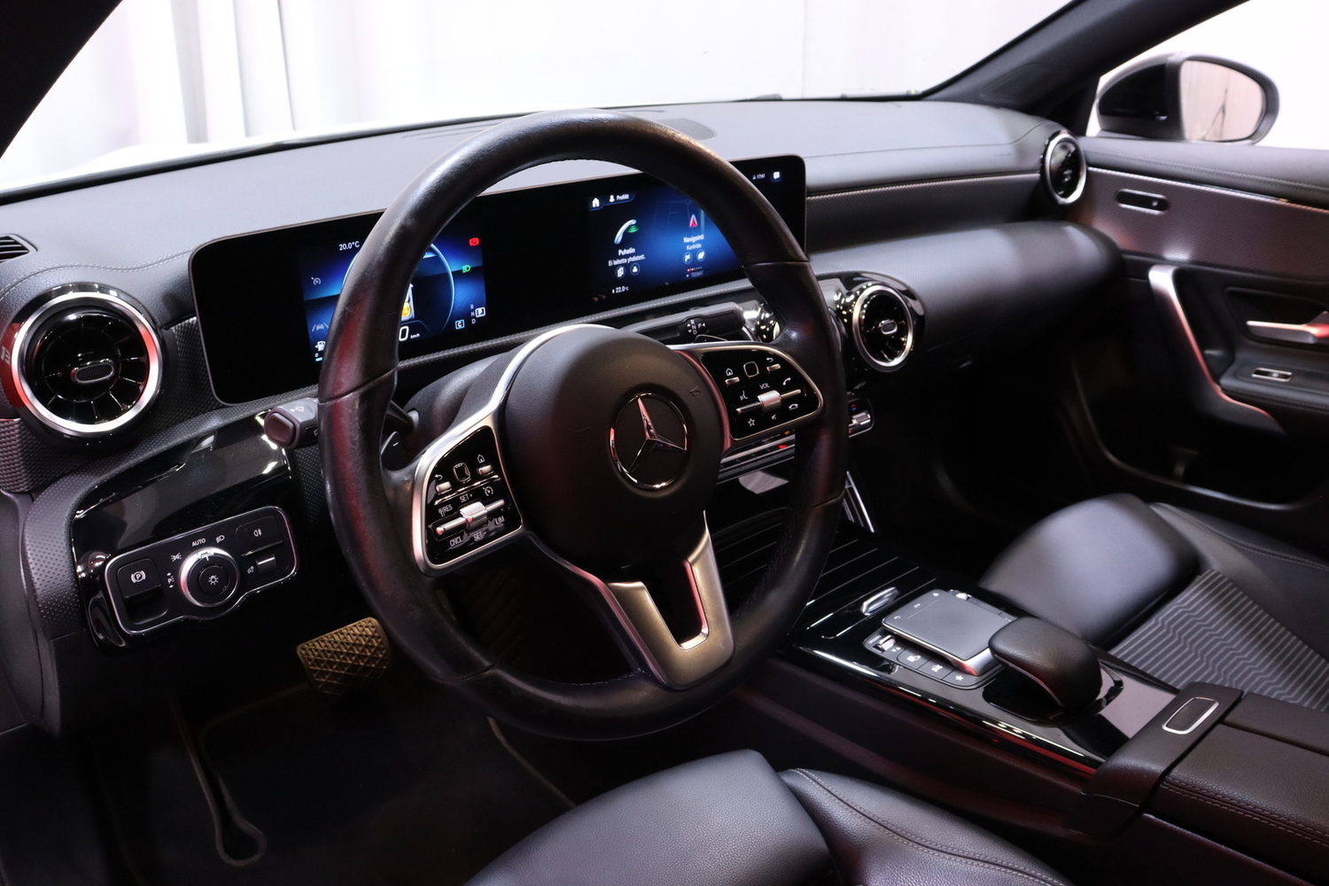 Mercedes-Benz CLA-sarja vaihtoauto