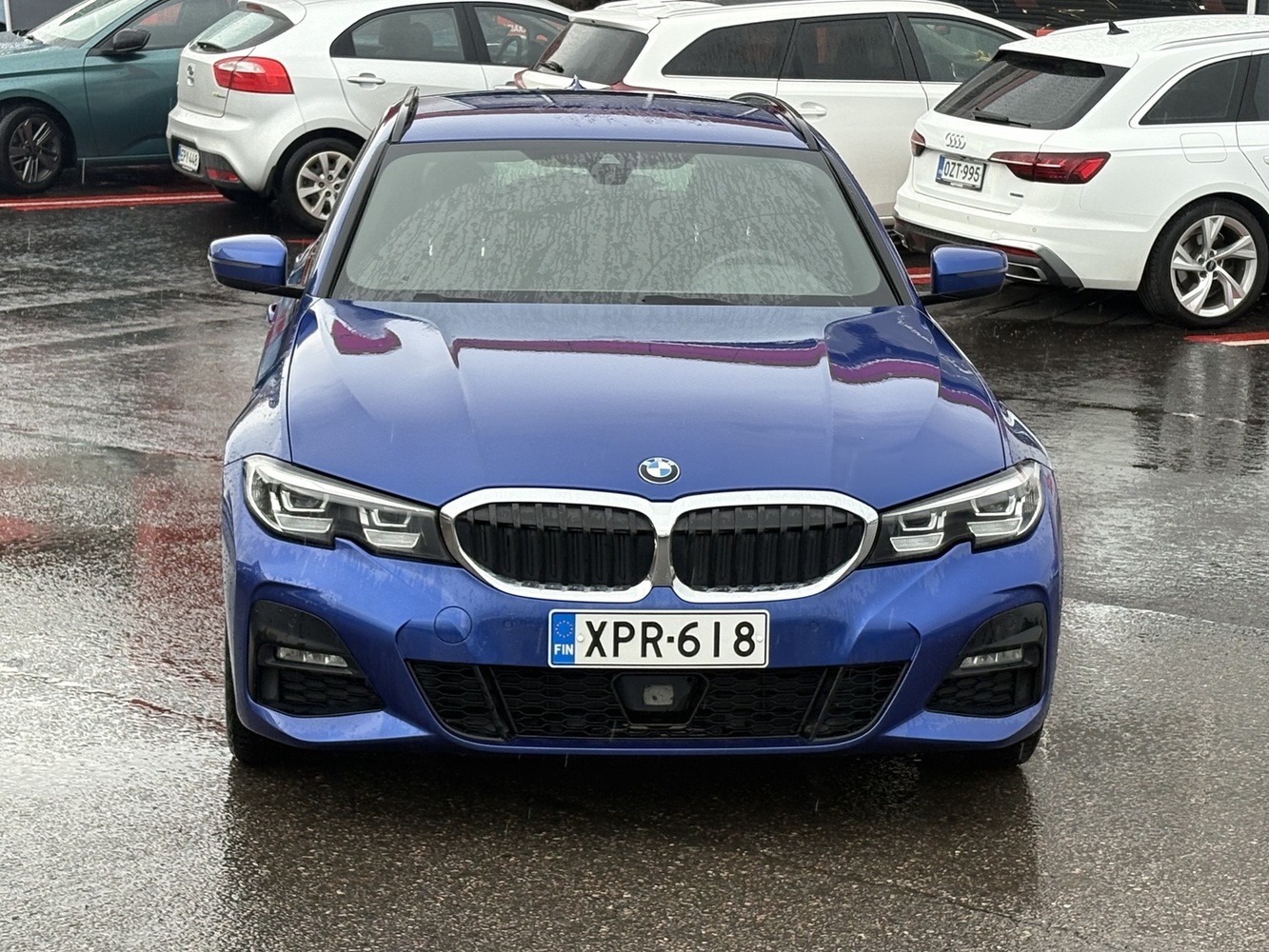 BMW 320 vaihtoauto