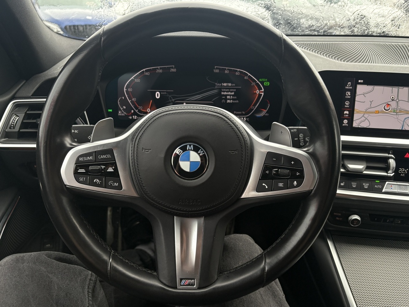 BMW 320 vaihtoauto