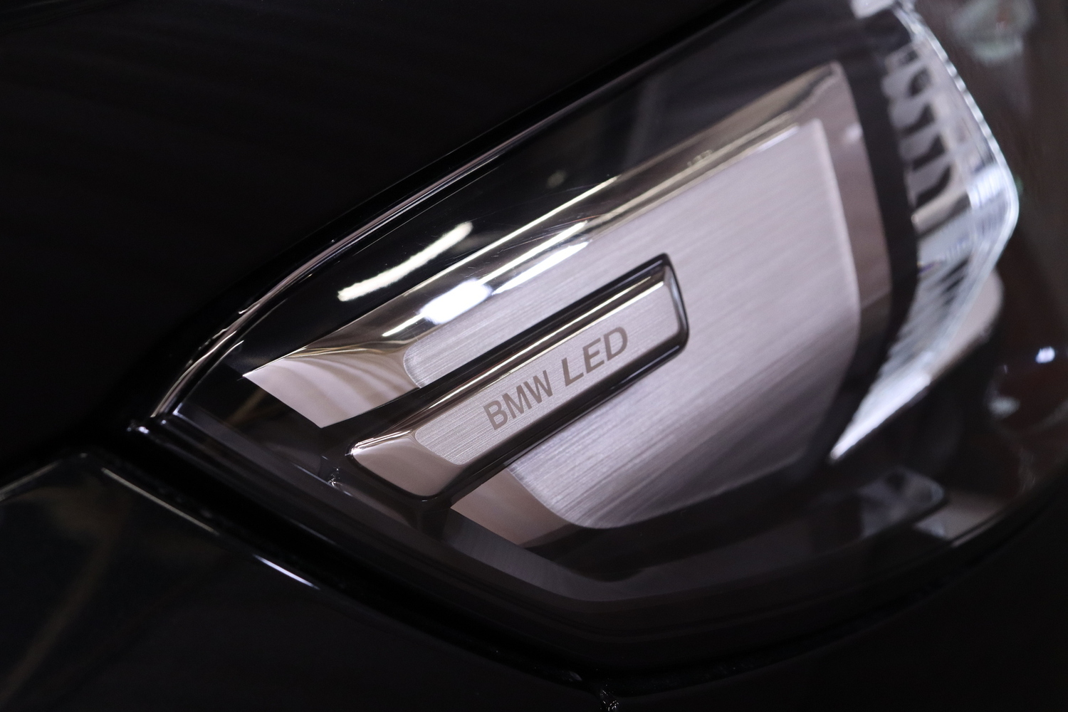 BMW iX1 vaihtoauto