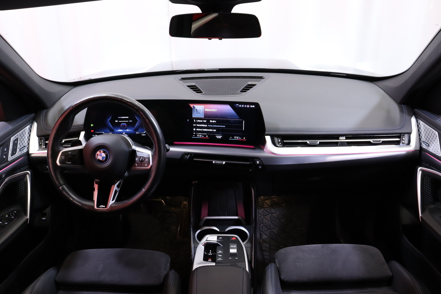 BMW iX1 vaihtoauto