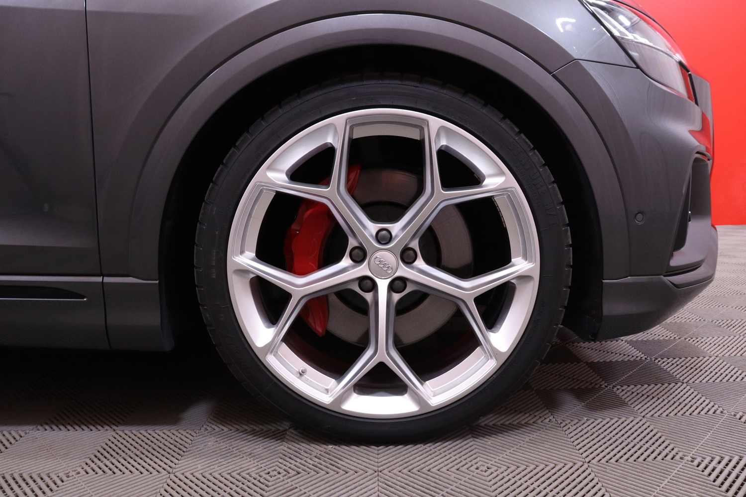 Audi Q8 vaihtoauto