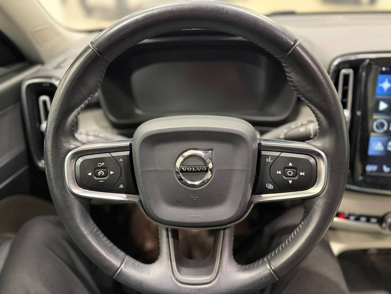 Volvo XC40 vaihtoauto