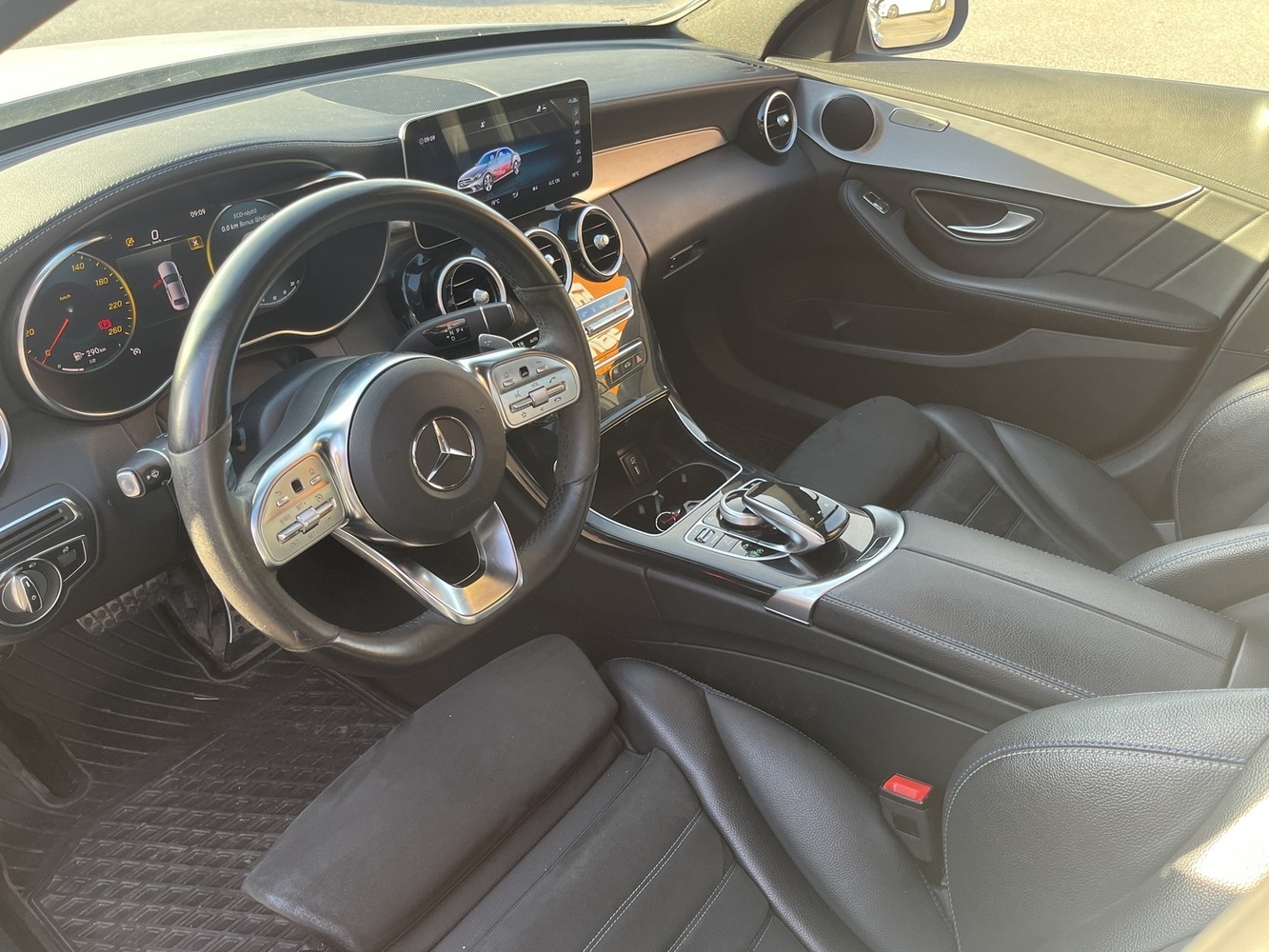 Mercedes-Benz C vaihtoauto
