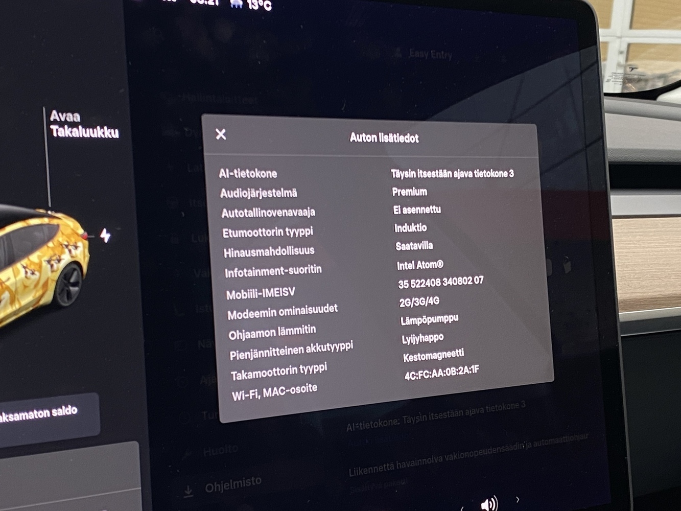Tesla Model 3 vaihtoauto