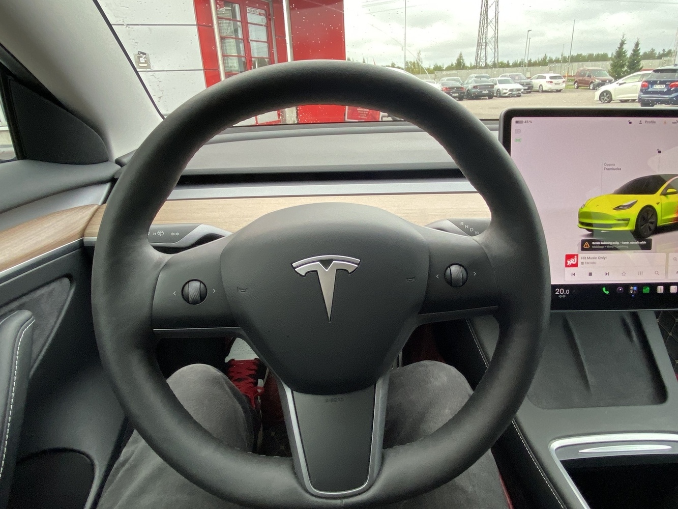 Tesla Model 3 vaihtoauto