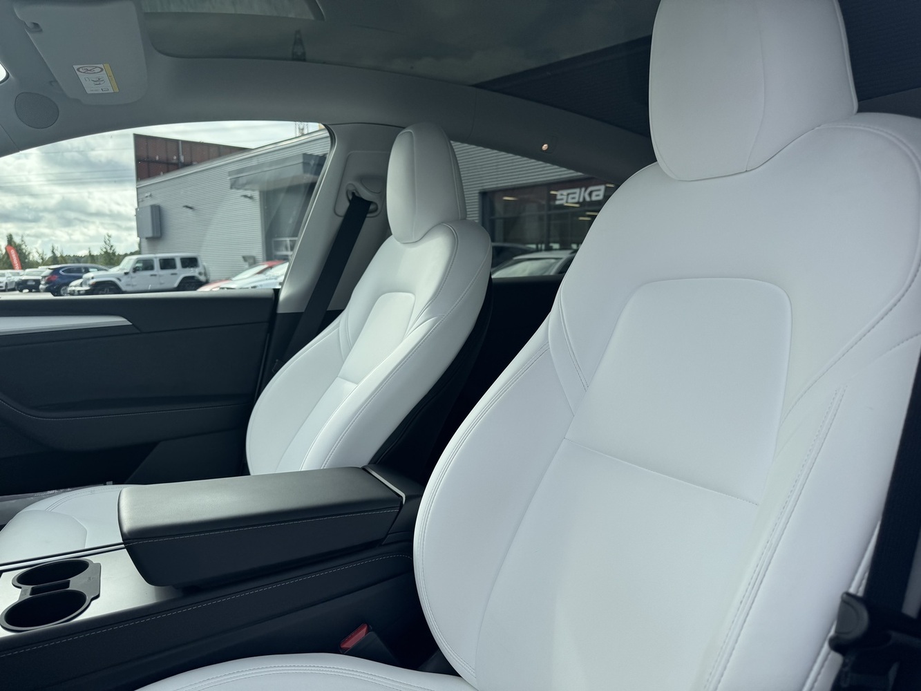 Tesla Model Y vaihtoauto