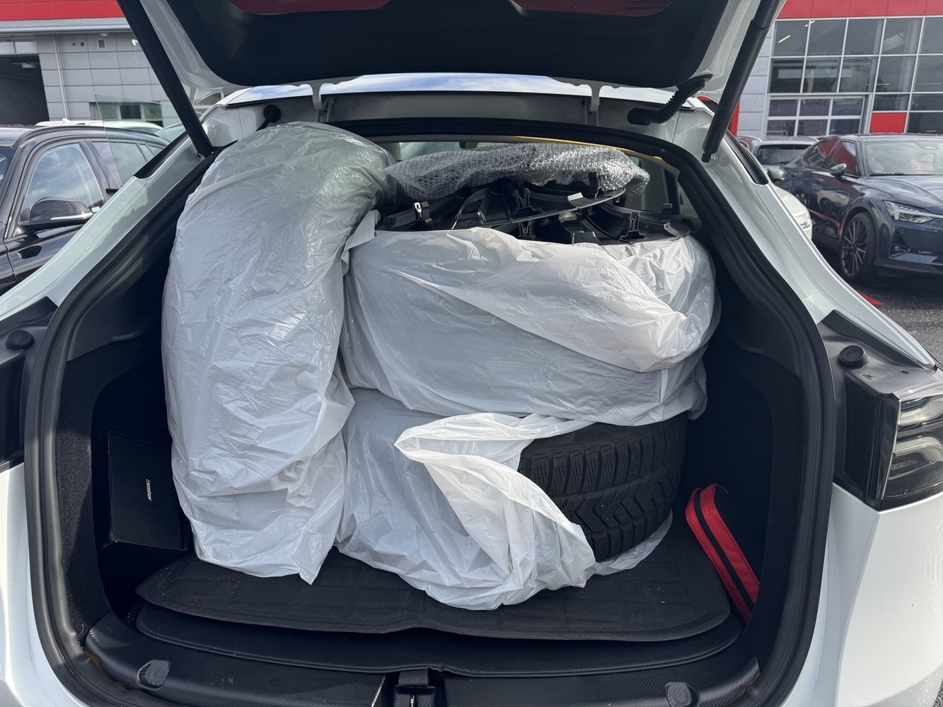 Tesla Model Y vaihtoauto
