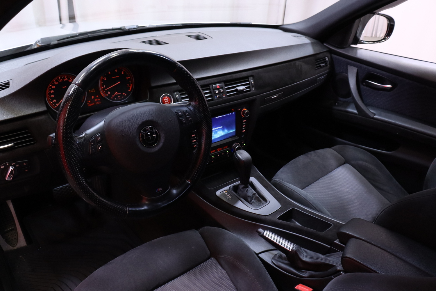 BMW 325 vaihtoauto