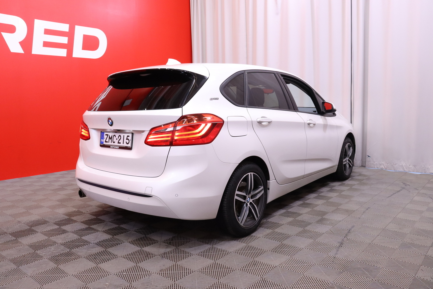 BMW 225 vaihtoauto