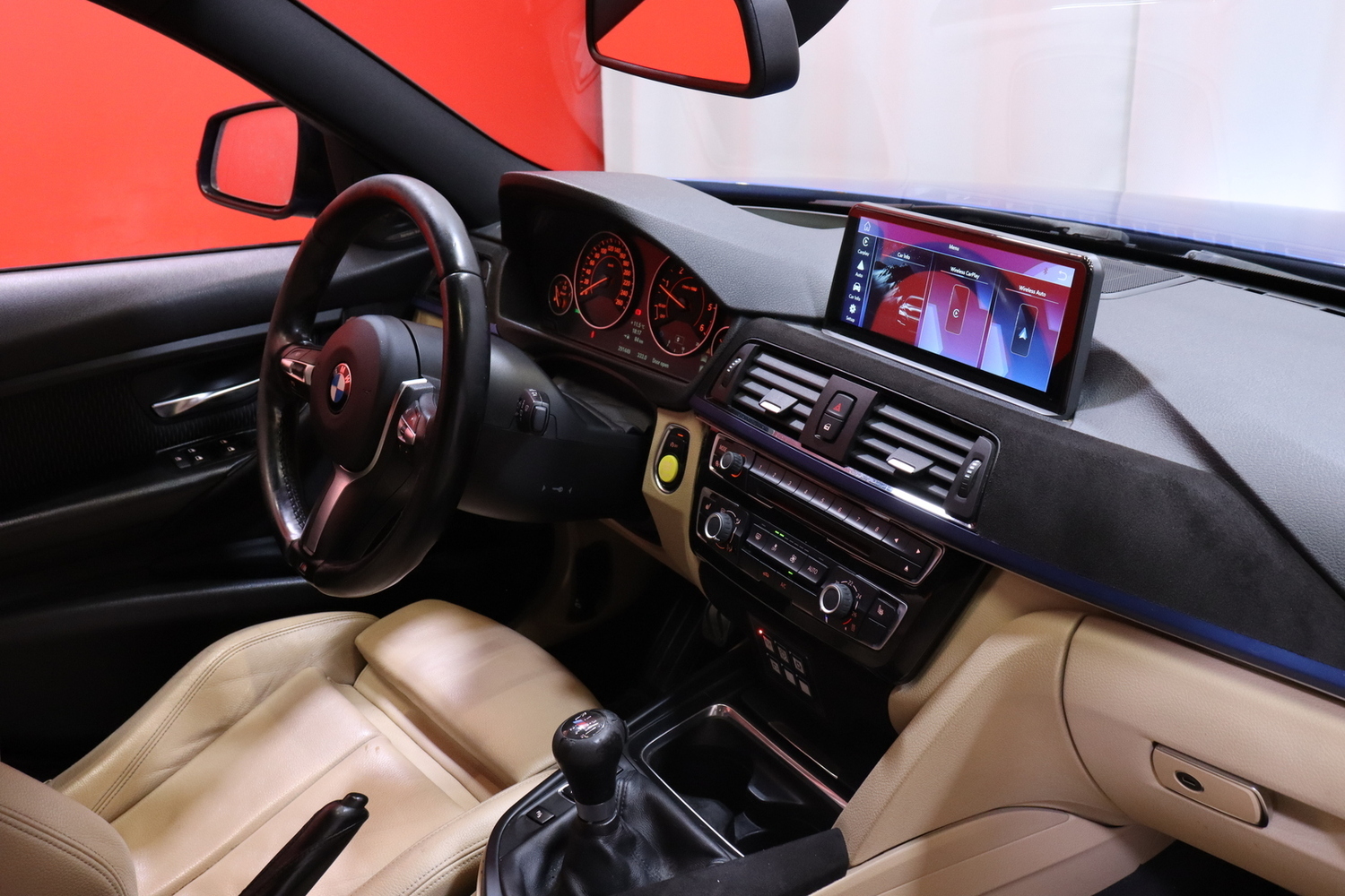 BMW 320 vaihtoauto