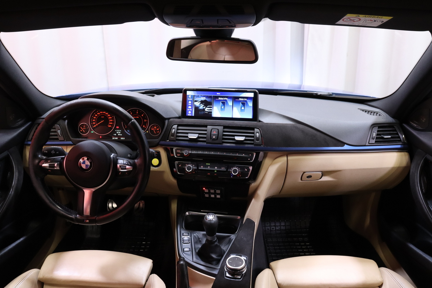 BMW 320 vaihtoauto