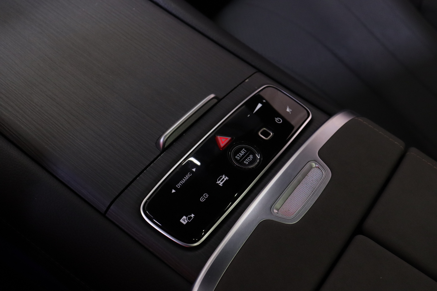 Mercedes-Benz EQS vaihtoauto