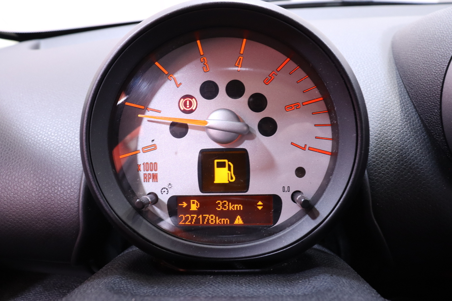 Mini Cooper vaihtoauto