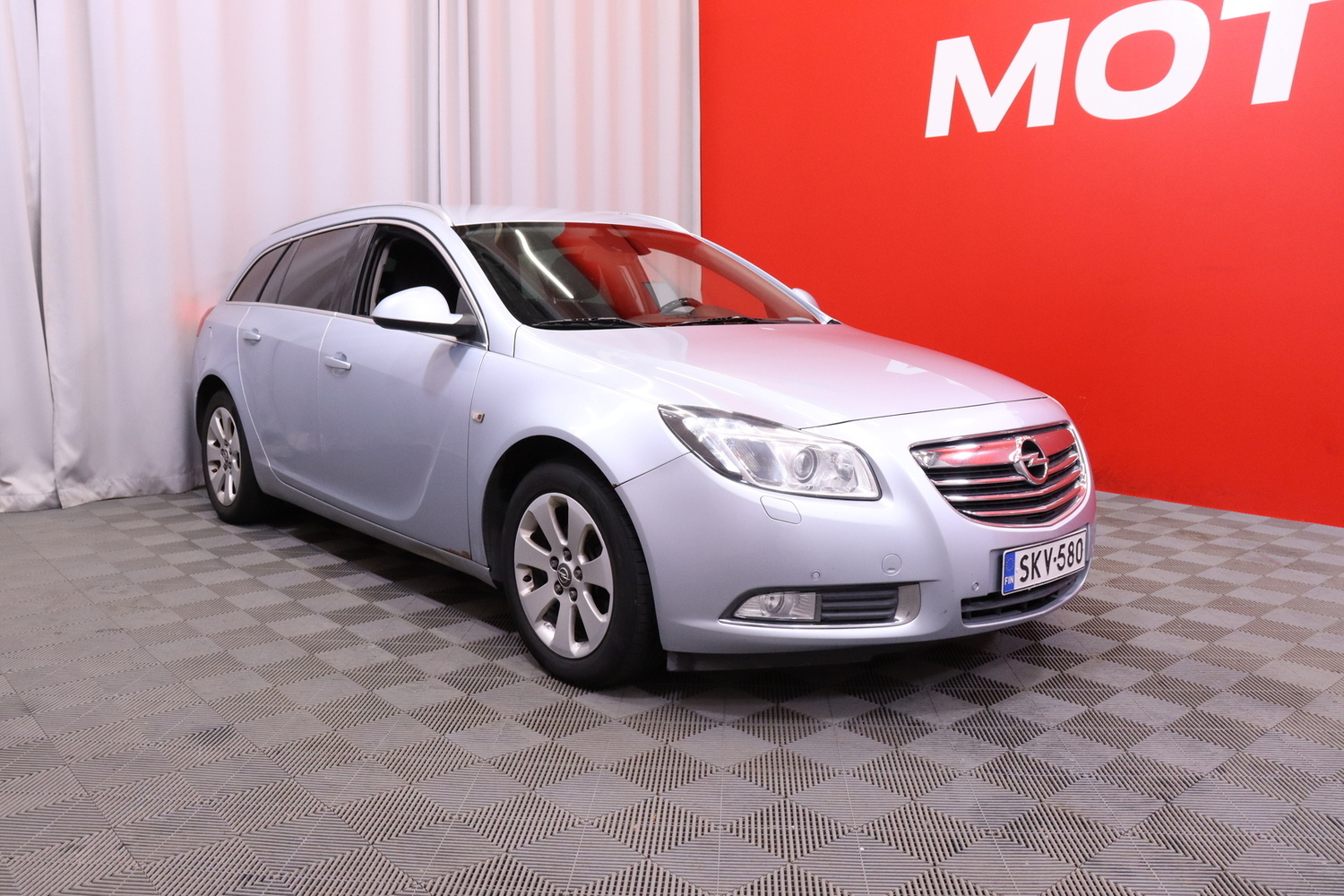 Opel Insignia vaihtoauto