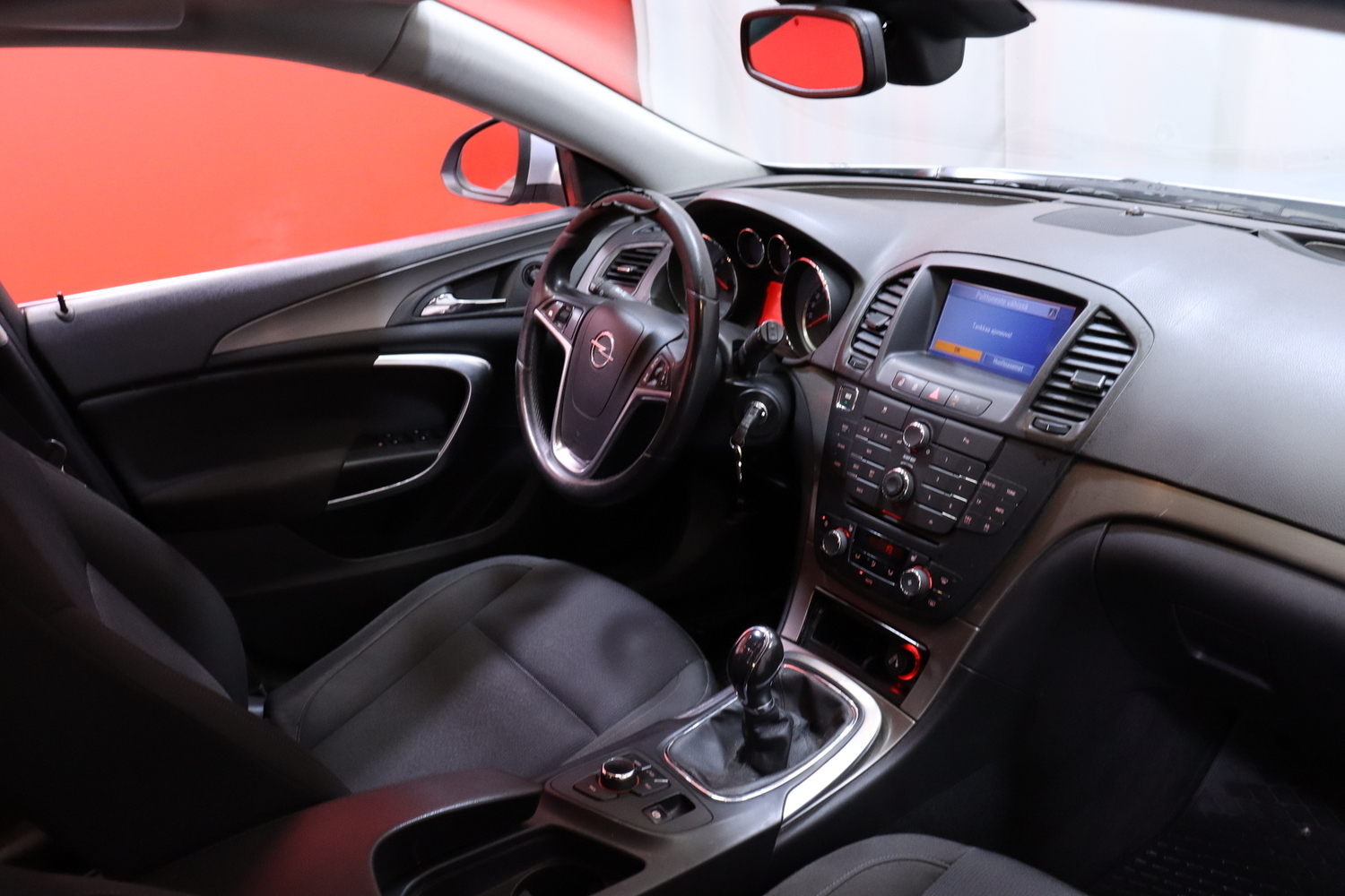 Opel Insignia vaihtoauto