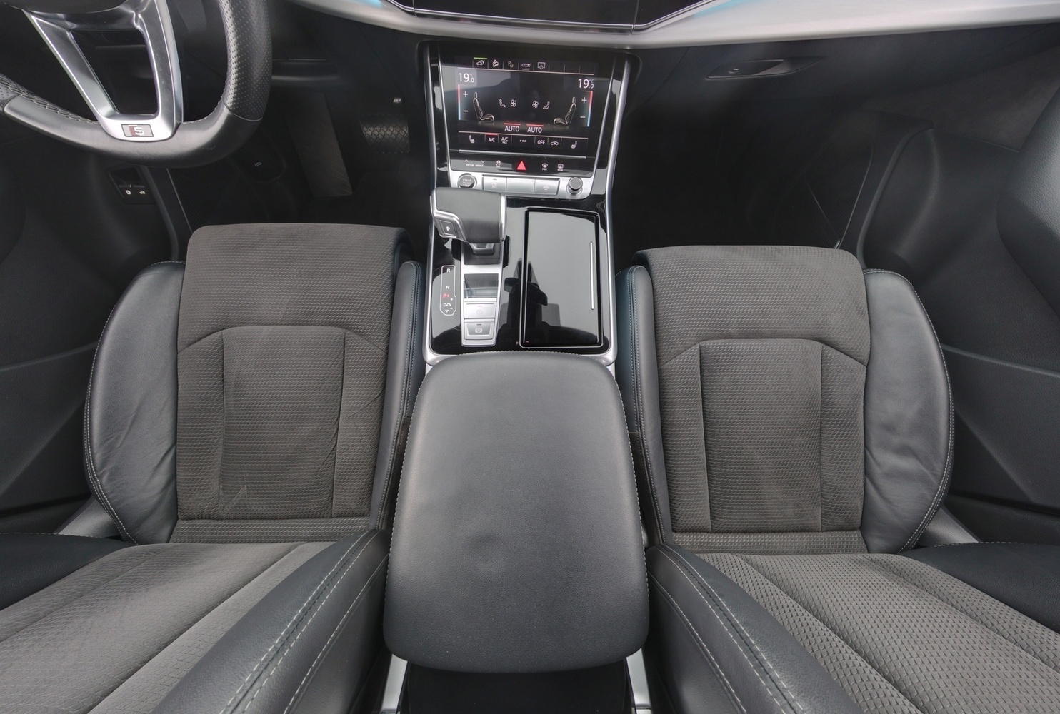 Audi Q7 vaihtoauto