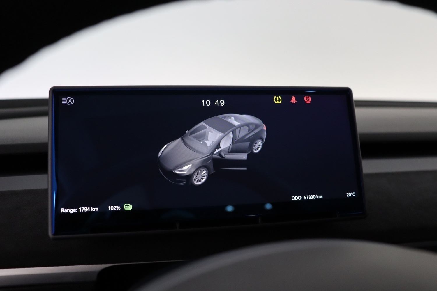 Tesla Model 3 vaihtoauto