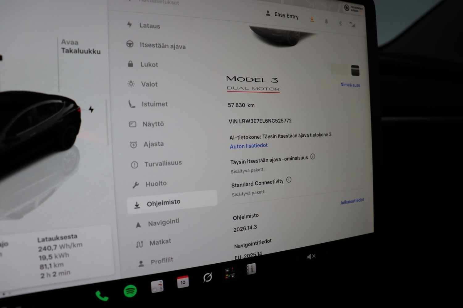 Tesla Model 3 vaihtoauto