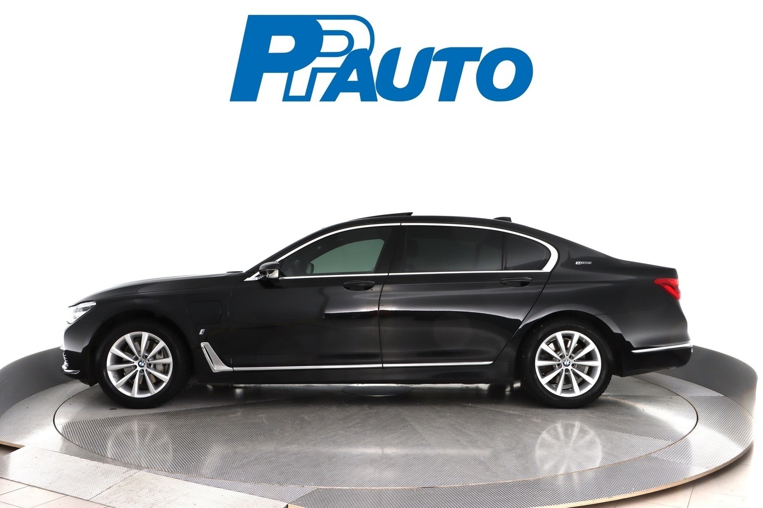 BMW 740 vaihtoauto
