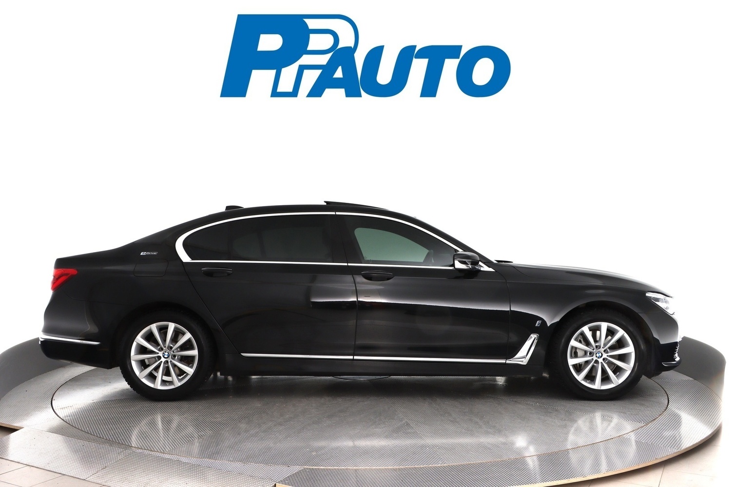 BMW 740 vaihtoauto
