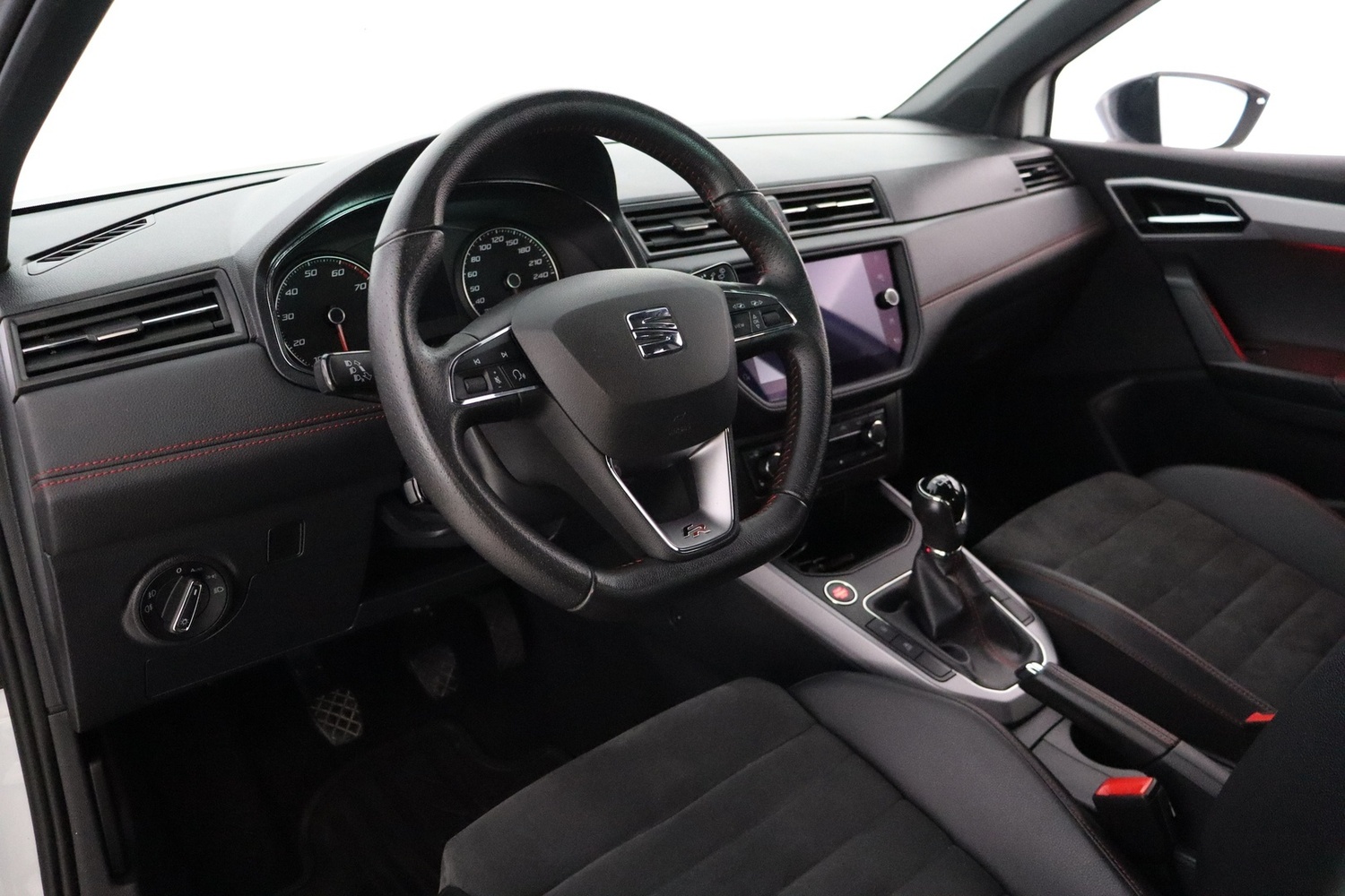 SEAT Arona vaihtoauto