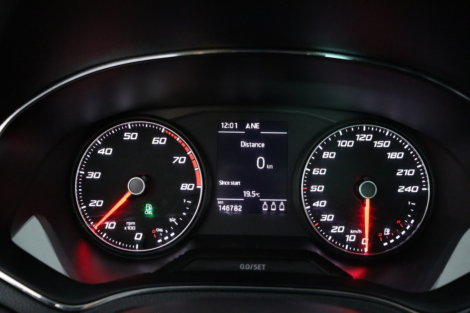 SEAT Arona vaihtoauto