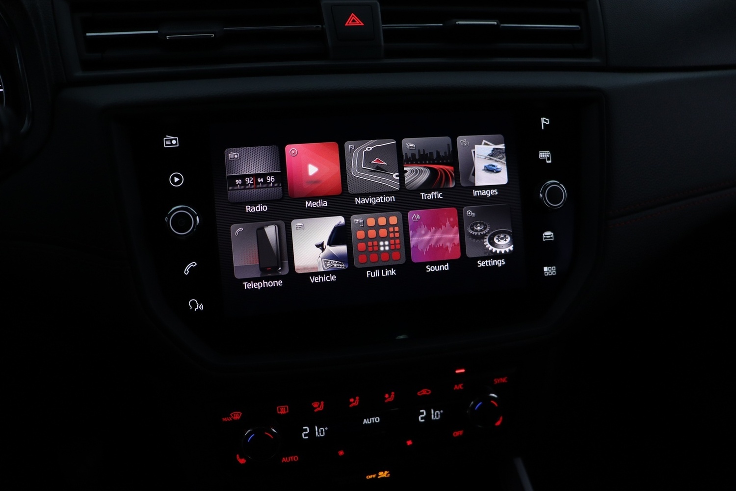 SEAT Arona vaihtoauto