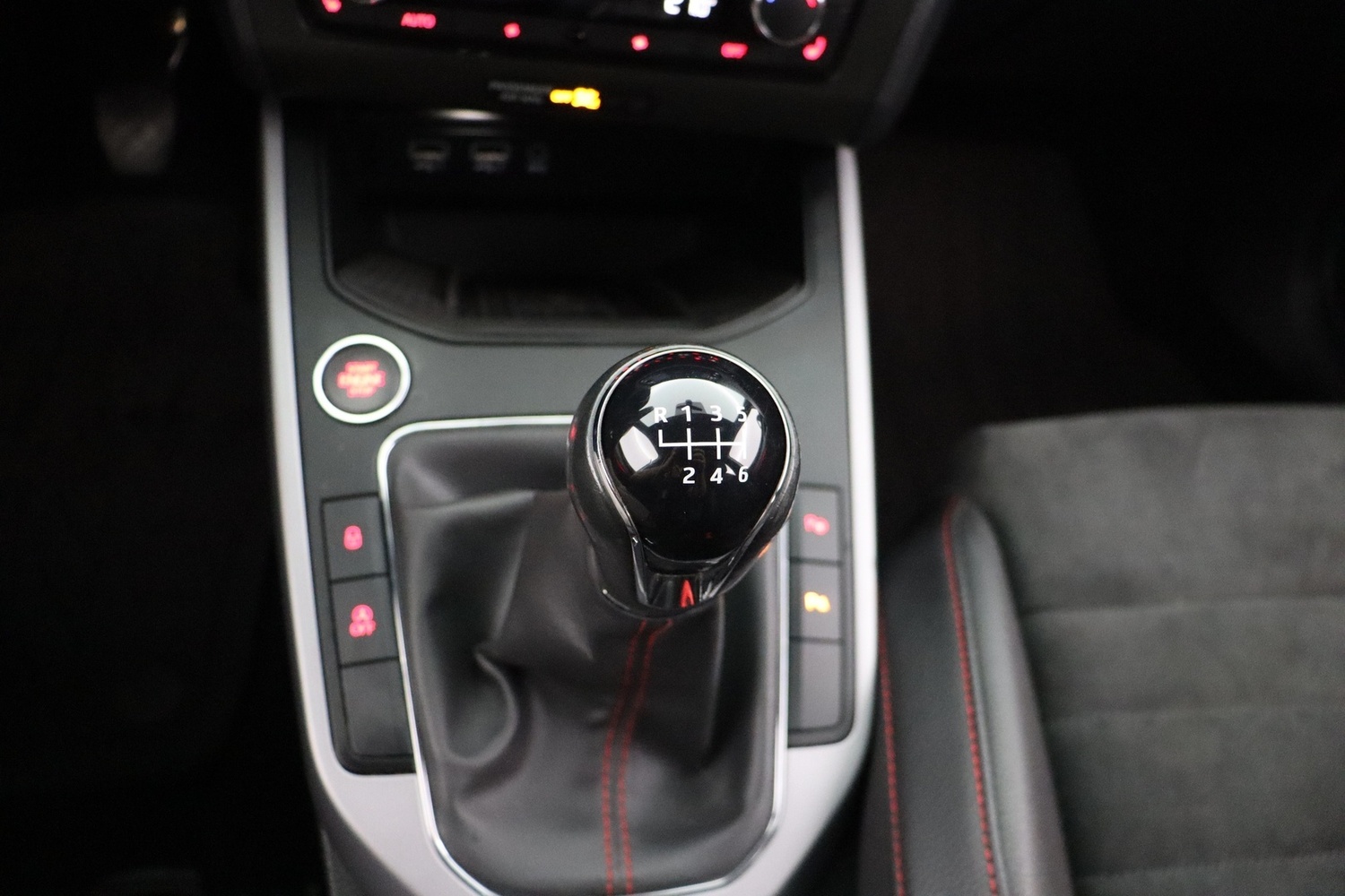 SEAT Arona vaihtoauto