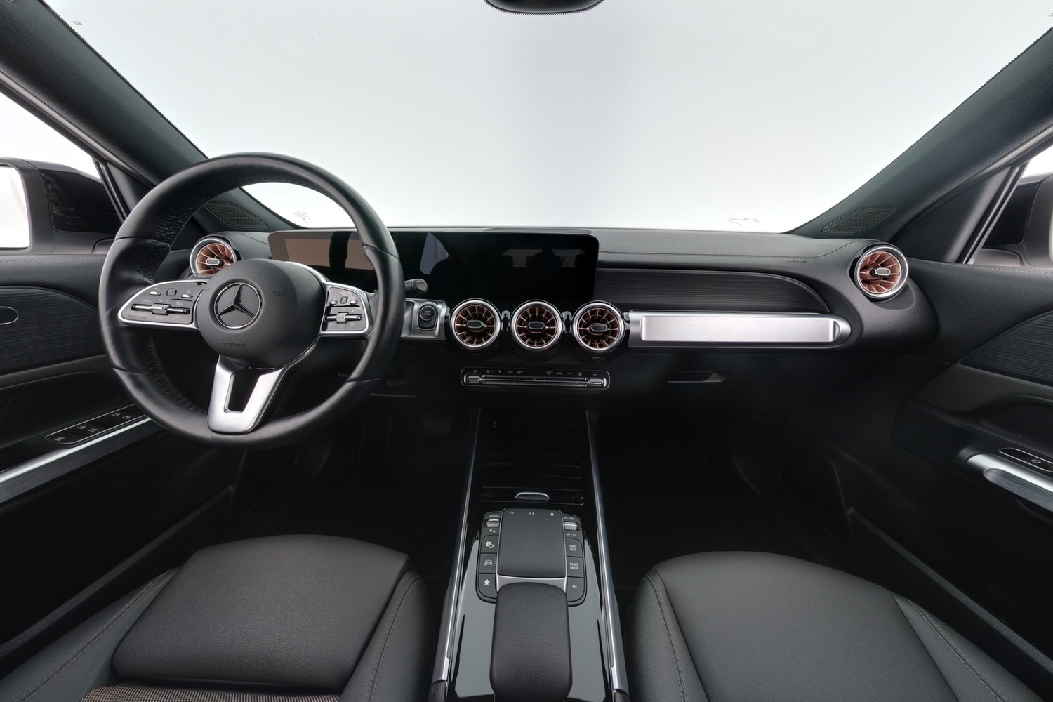 Mercedes-Benz EQB vaihtoauto