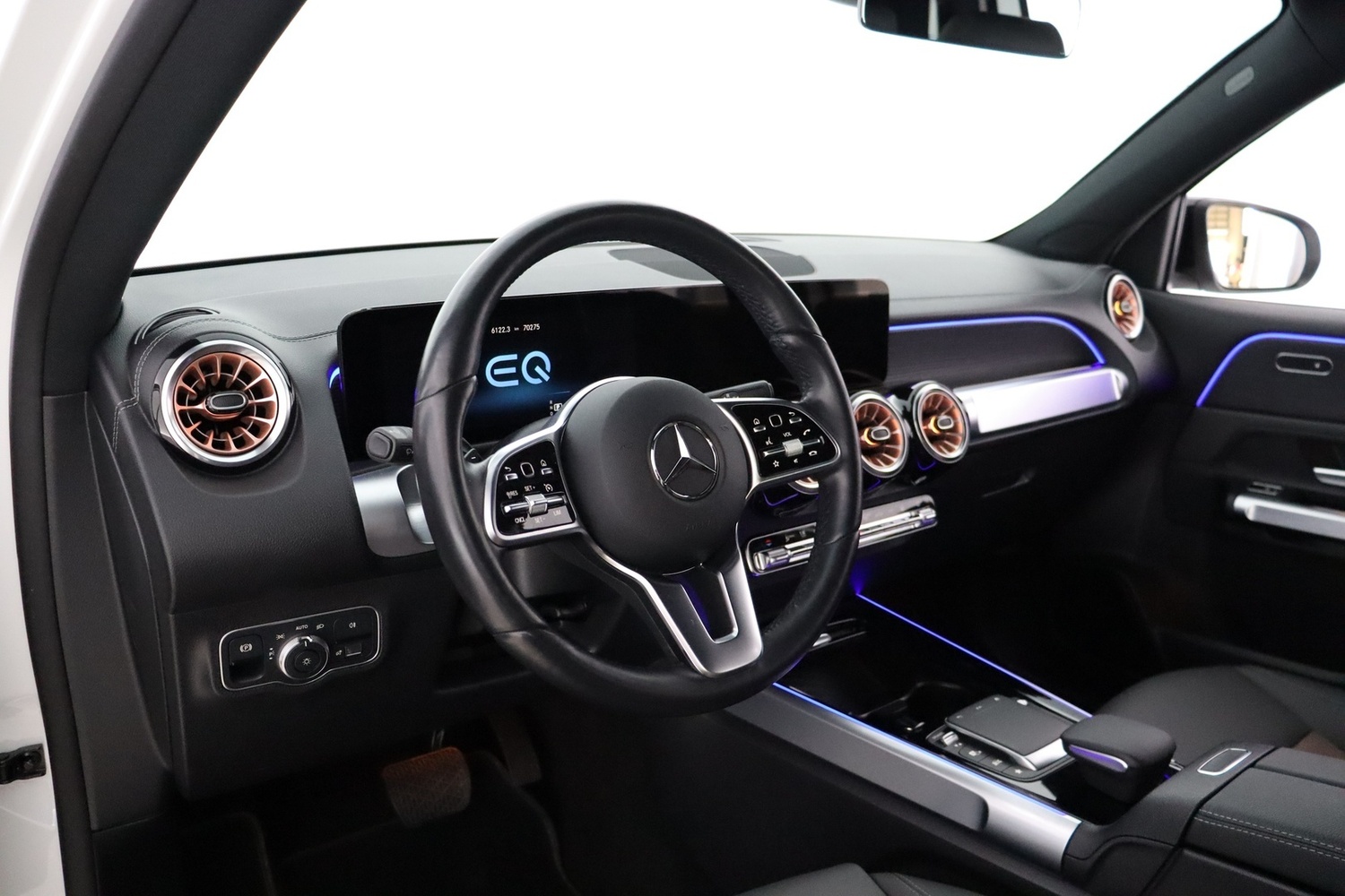 Mercedes-Benz EQB vaihtoauto