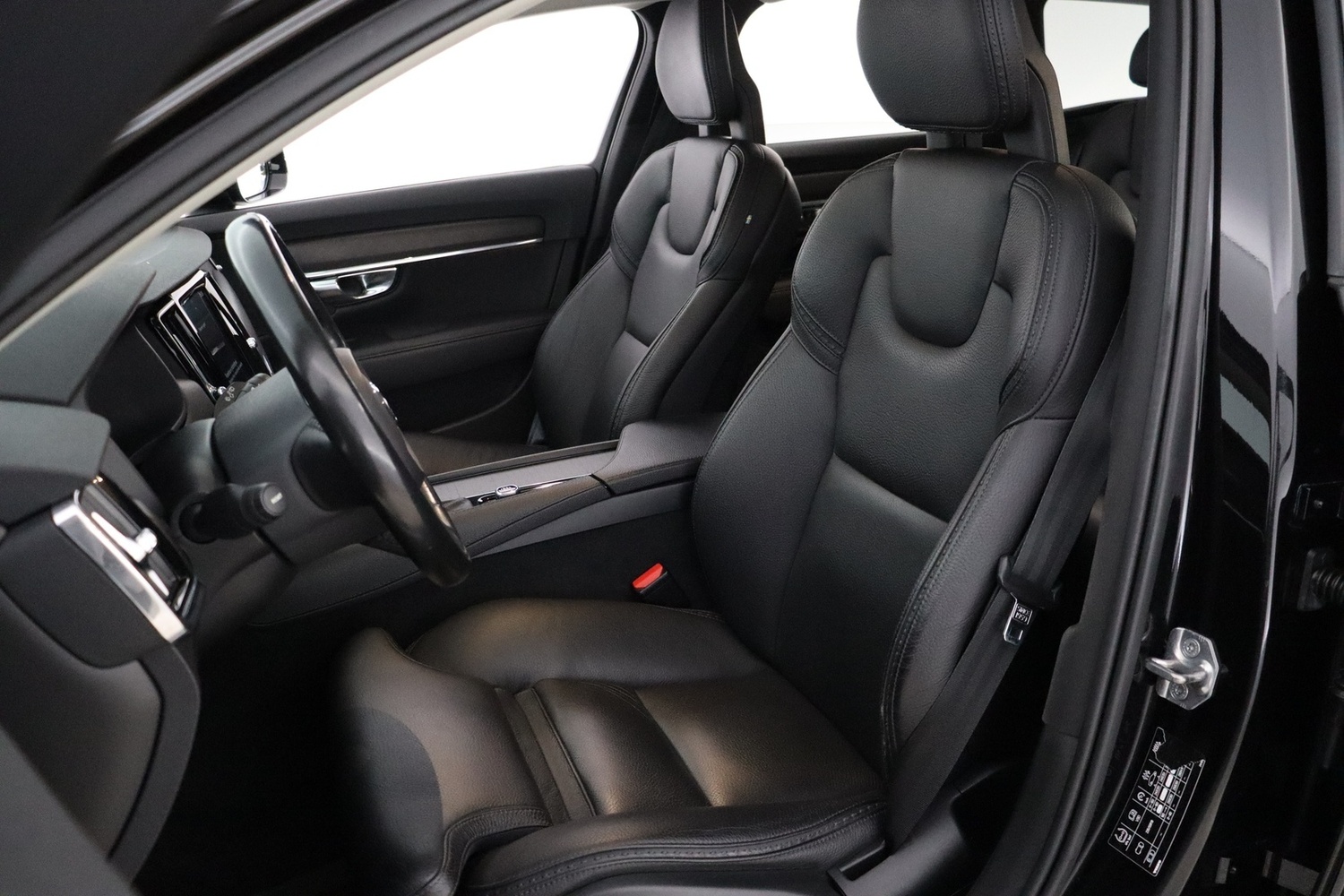 Volvo V90 Cross Country vaihtoauto